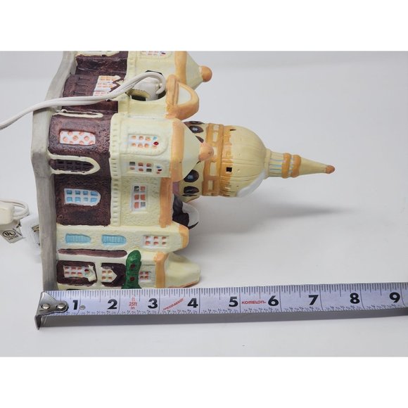 Vintage 1991 Saint‎ Peters Basilica Cathedral Christmas Music Box Giny Inc Lamp - Picture 10 of 10